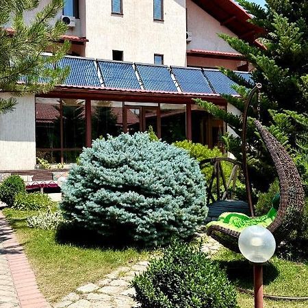 Tian-Shan Hotel Bischkek Exterior foto