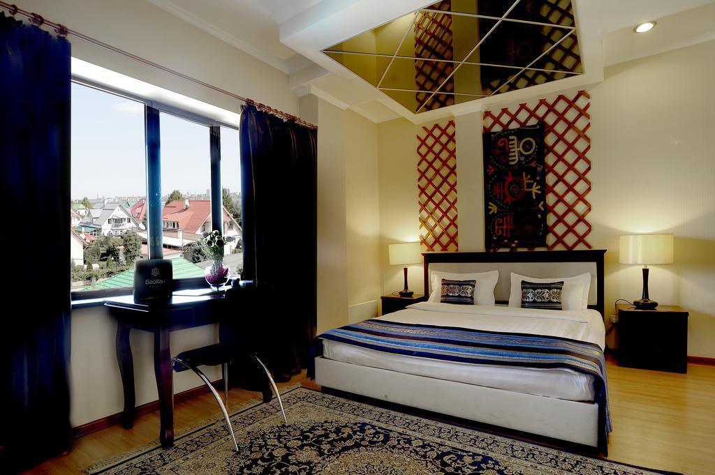 Tian-Shan Hotel Bischkek Zimmer foto